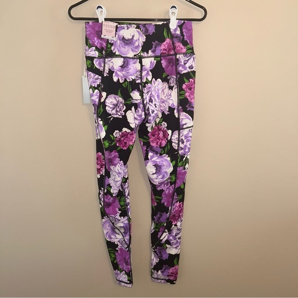 NWT Victoria’s Secret Floral High Rise Leggings - Picture 6 of 8